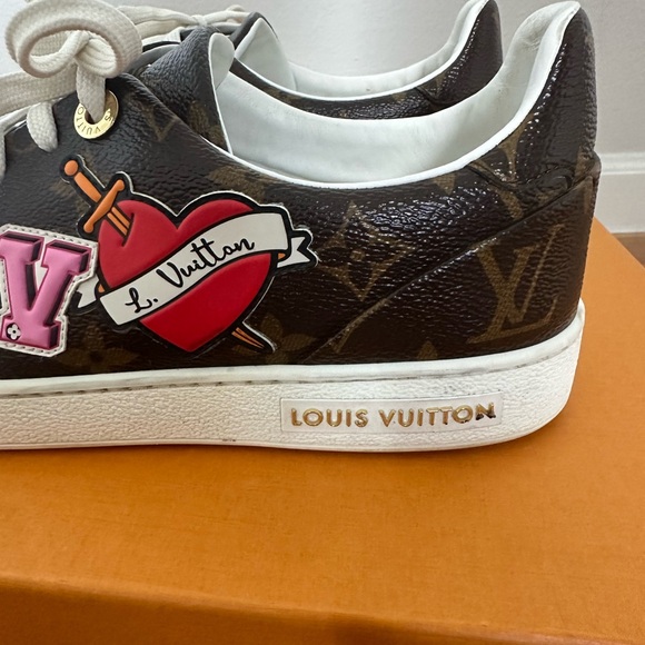 Louis Vuitton Brown Monogram Canvas Frontrow Low Top Sneakers Size 38 - Picture 4 of 10
